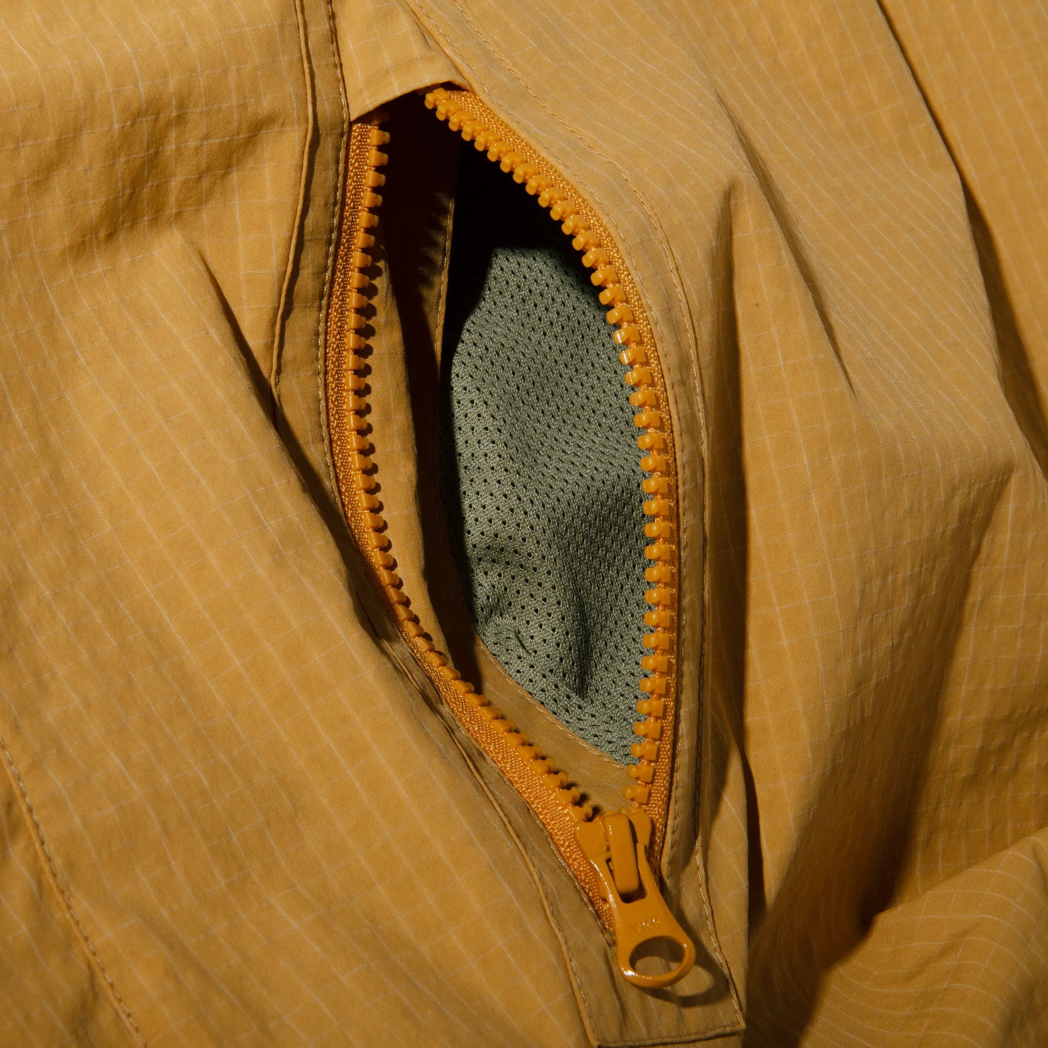 Nylon Anorak V2 24FA – Chocolate Jesus