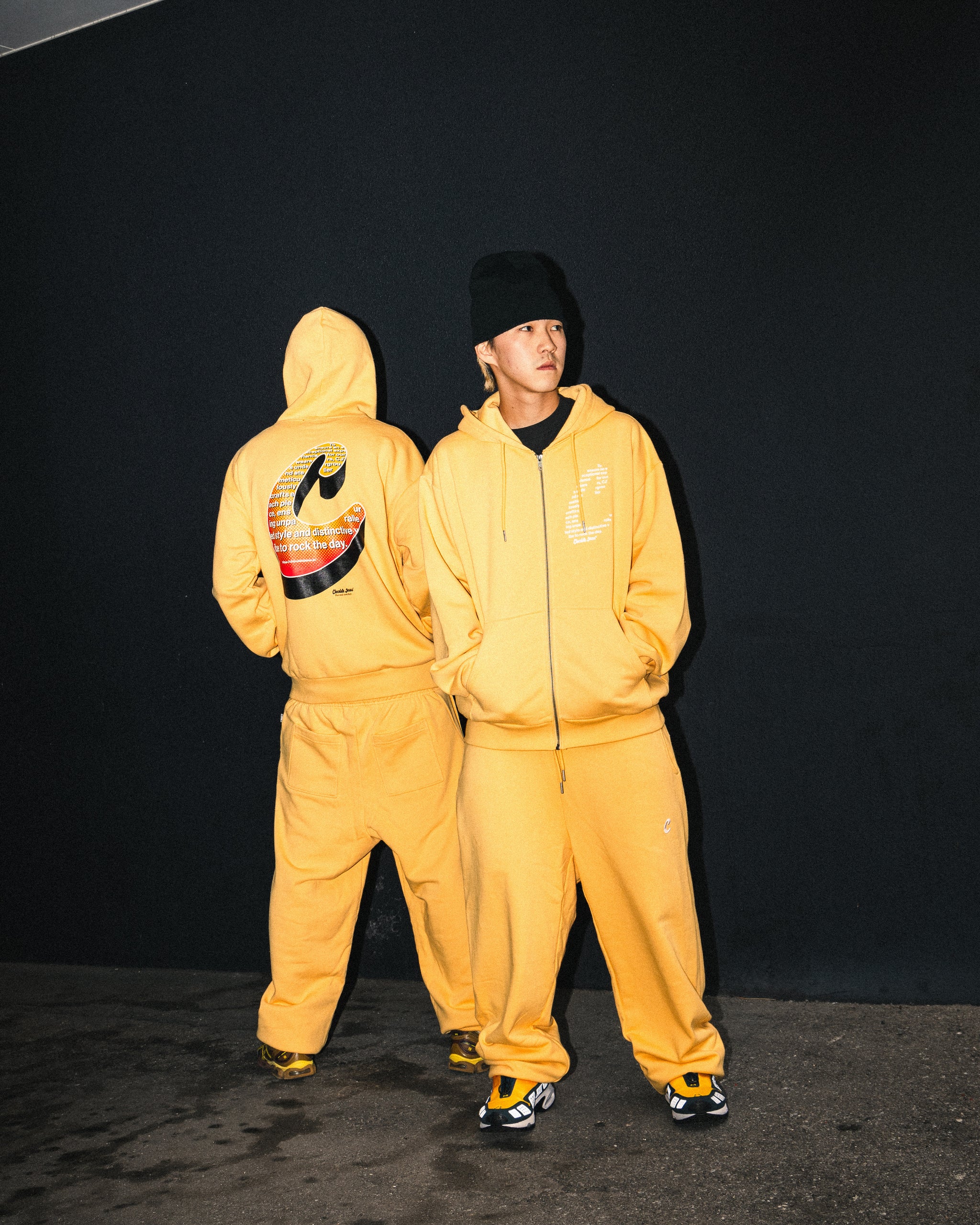 新品❤️MARK & LONA イエロー フルジップフーディー 新品❤️MARK & LONA イエロー フルジップフーディー MARK＆LONA